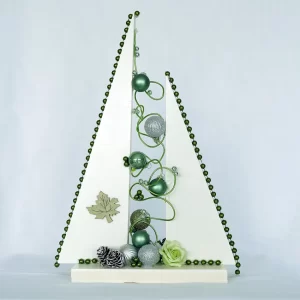 Houten kerstboom met kerstballen – 38 cm – rood, groen of goud